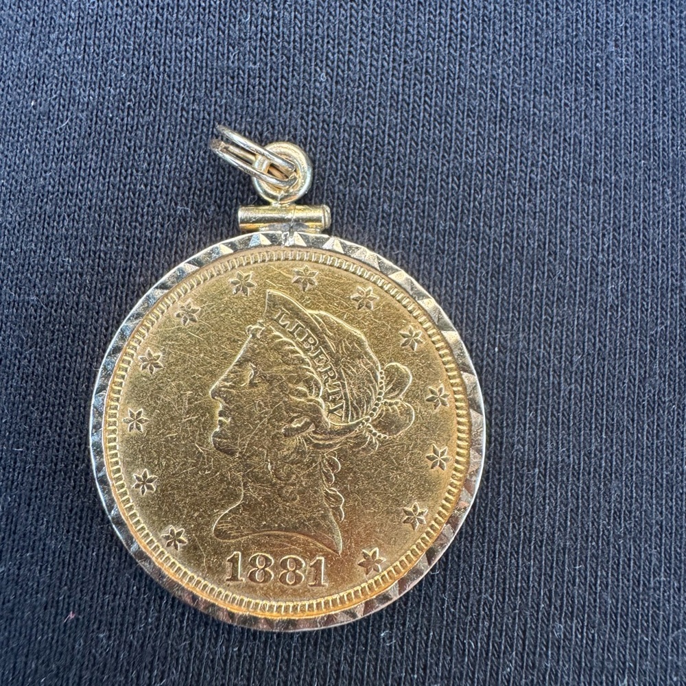 RARE 1881 22k gold ten dollar half ounce American gold eagle coin  pendant